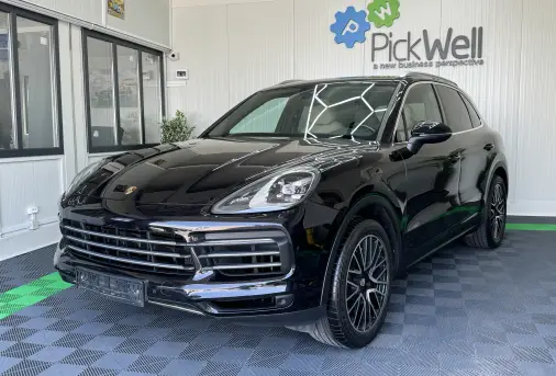 Porsche Cayenne Standard