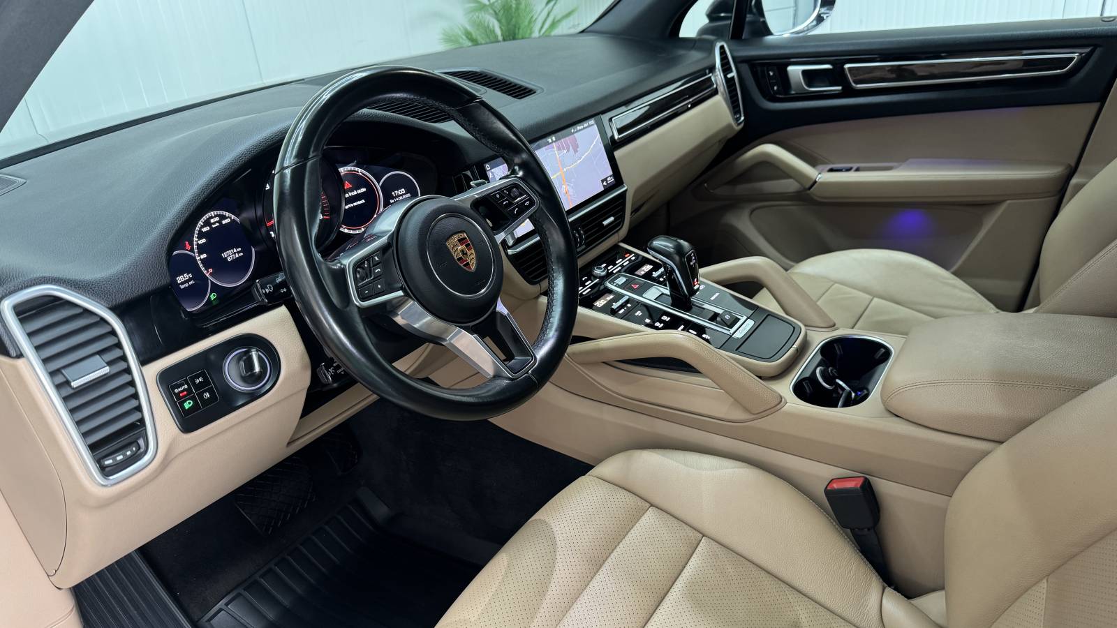 Porsche Cayenne Standard
