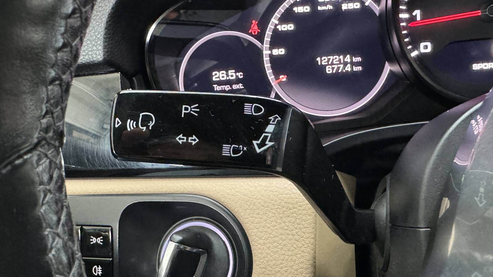 Porsche Cayenne Standard