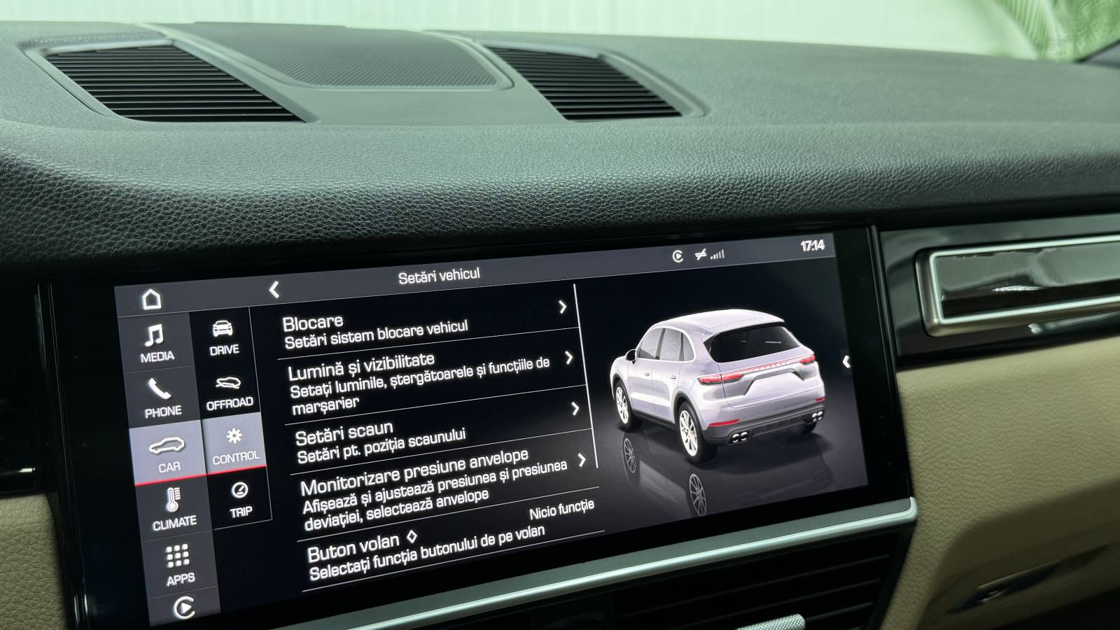 Porsche Cayenne Standard