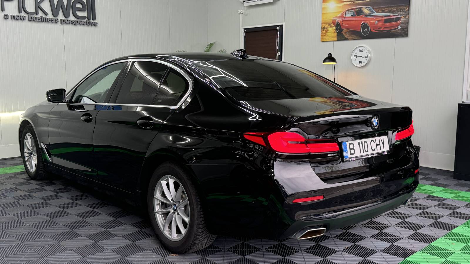BMW Seria 5 530i xDrive AT MHEV