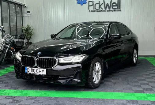 BMW Seria 5 530i xDrive AT MHEV