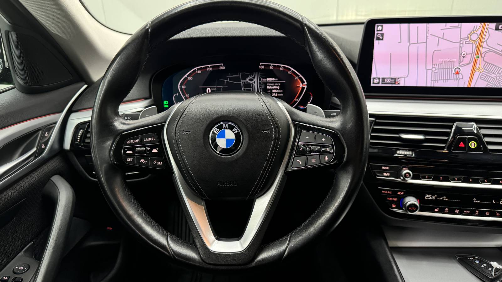 BMW Seria 5 530i xDrive AT MHEV