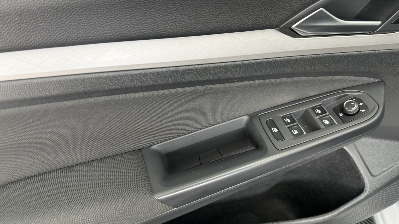 Volkswagen Golf 1.5 eTSI ACT DSG MHEV Life