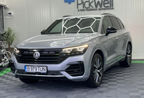 Volkswagen Touareg 3.0TDI R-Line All Wheel Steering