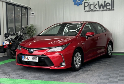 Toyota Corolla Sedan 1.8 HSD Business