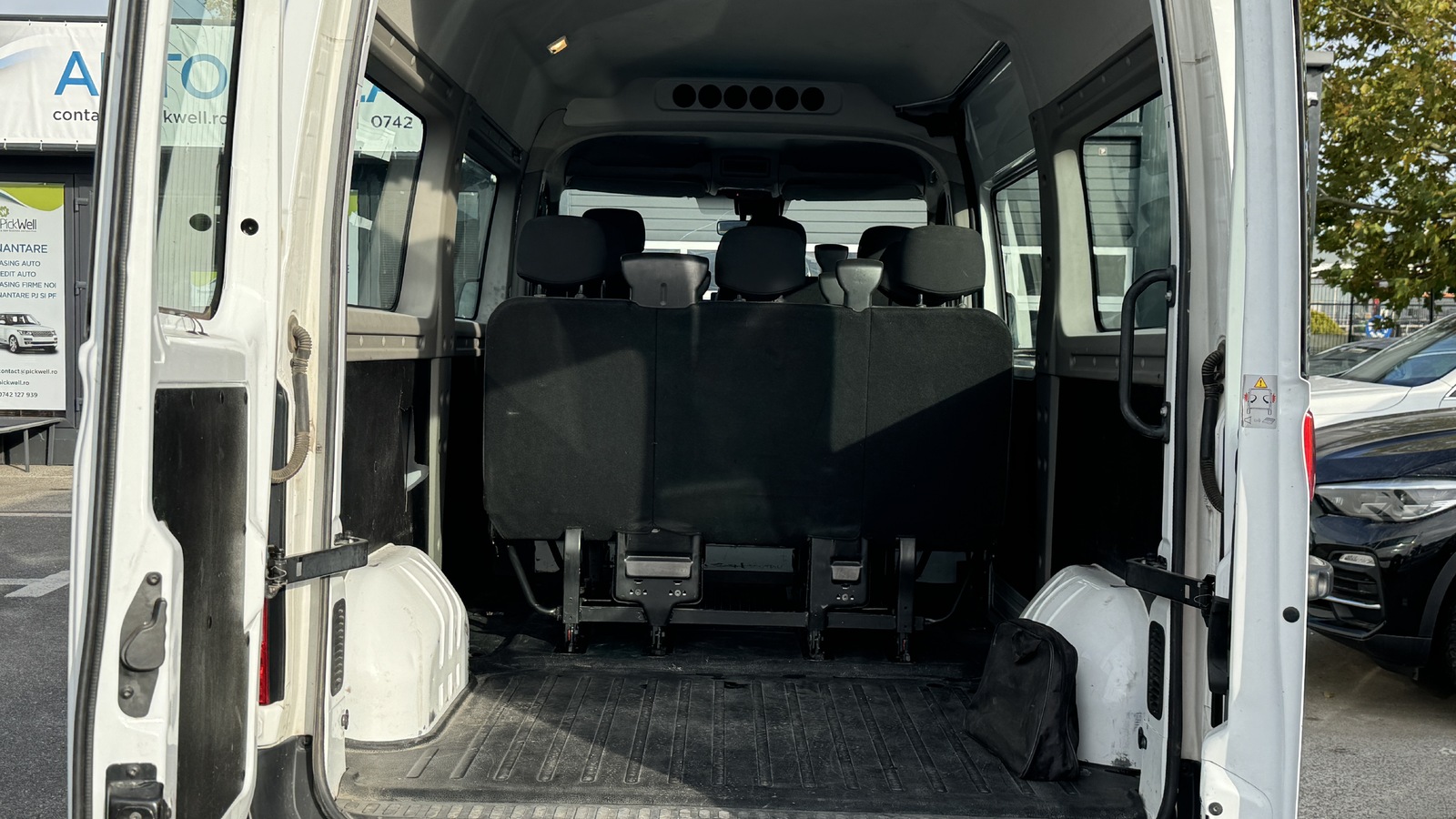 Renault Master 2.3 Blue dCi 145 TT Combi 3,5t L2H2 8+1