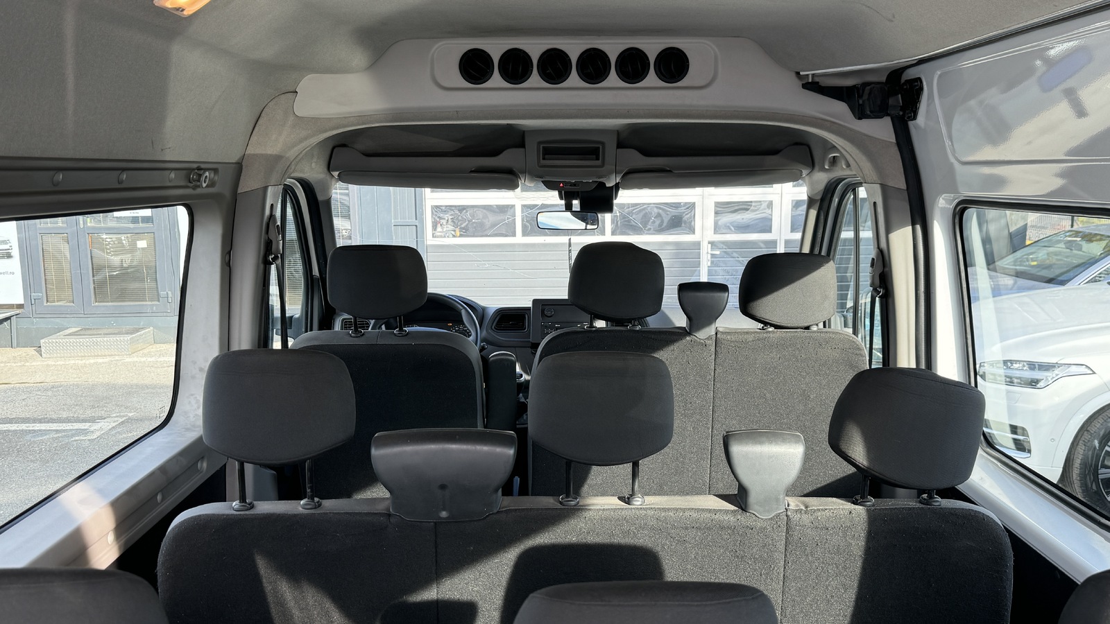 Renault Master 2.3 Blue dCi 145 TT Combi 3,5t L2H2 8+1