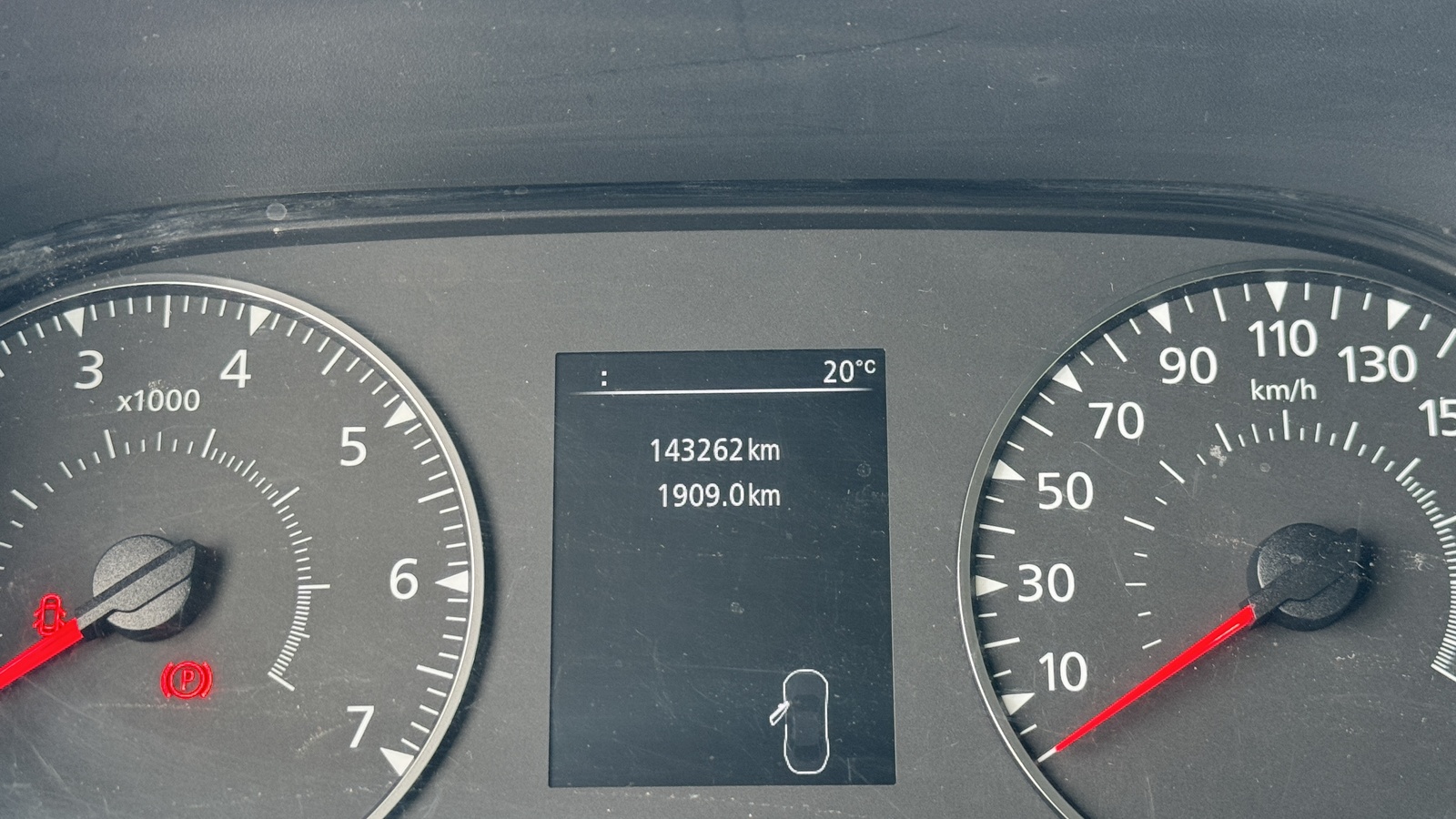 Renault Master 2.3 Blue dCi 145 TT Combi 3,5t L2H2 8+1