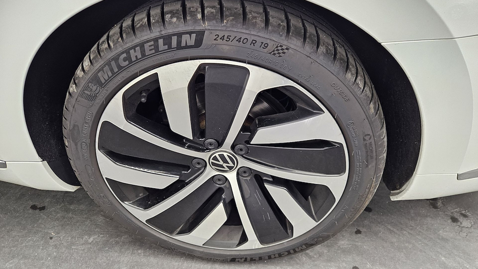 Volkswagen ARTEON SB 2.0 TDI 4Motion DSG R-Line