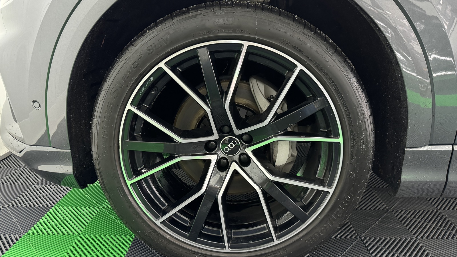 Audi Q8 55 TFSI quattro Tiptronic MHEV