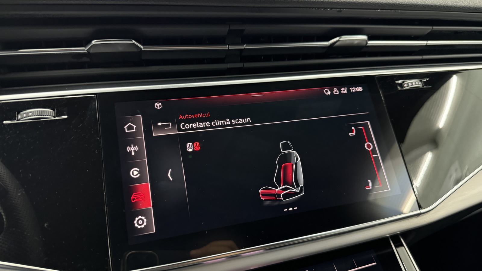 Audi Q8 55 TFSI quattro Tiptronic MHEV