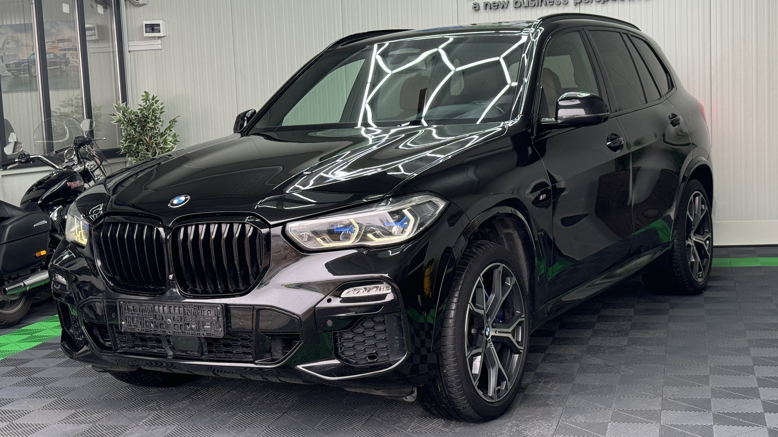 BMW X5 M50D
