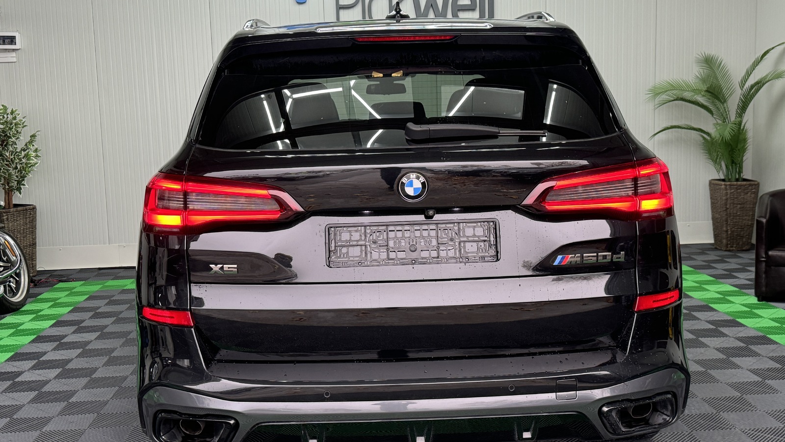 BMW X5 M50D