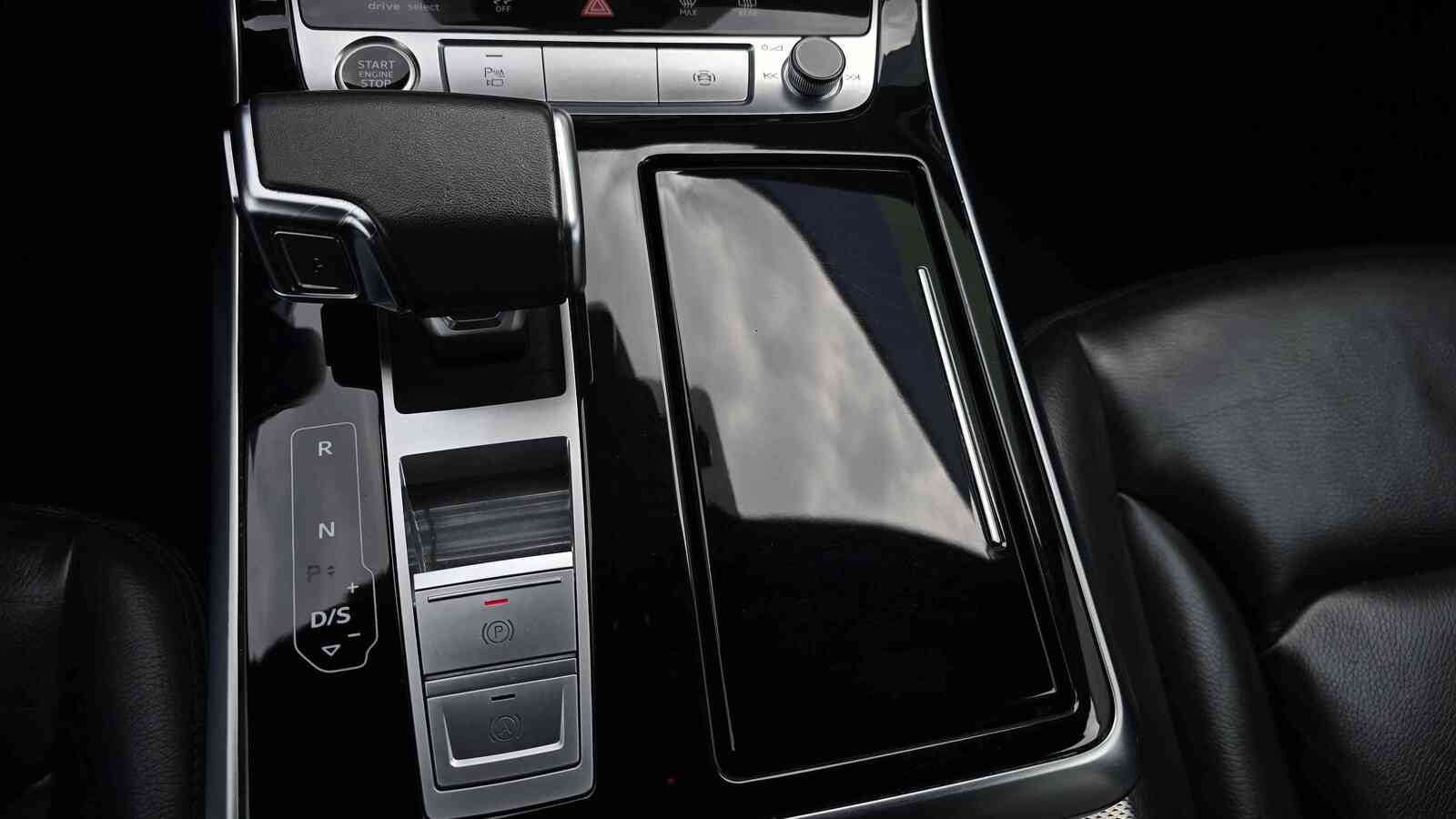 Audi Q8 3.0 55 TFSI quattro Tiptronic MHEV