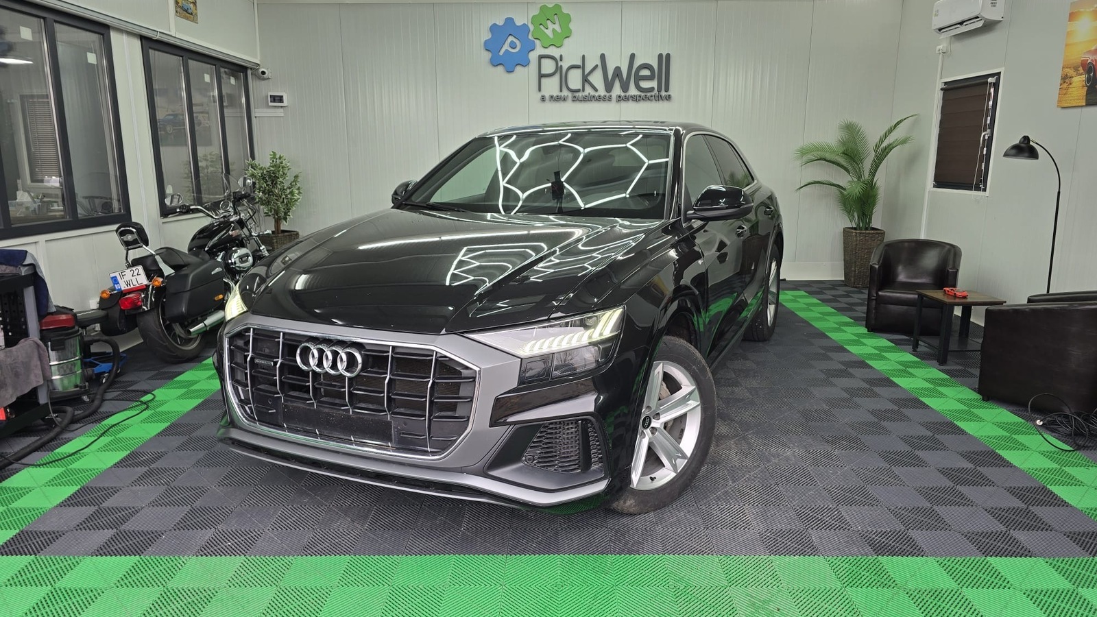 Audi Q8 3.0 55 TFSI quattro Tiptronic MHEV